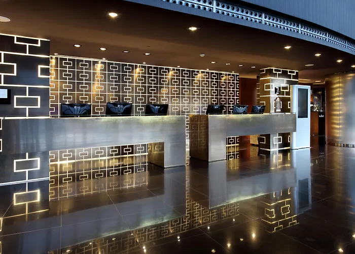 Eurostars Madrid Tower